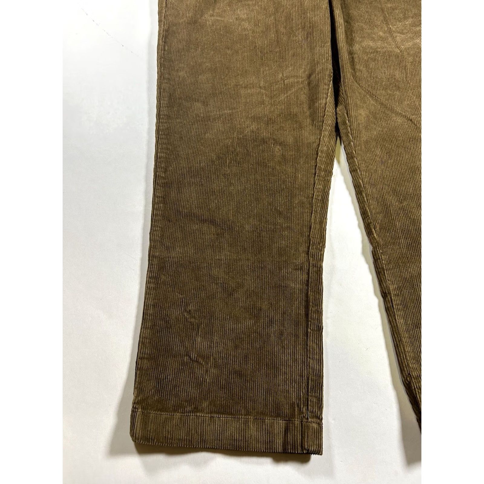 Vintage L.L. Bean Men's Corduroy Pants 38x29 Brown Khaki Comfort Waist Casual Straight Leg Regular Fit Flat Front NWT Size US 38 / EU 54 - 3 Thumbnail