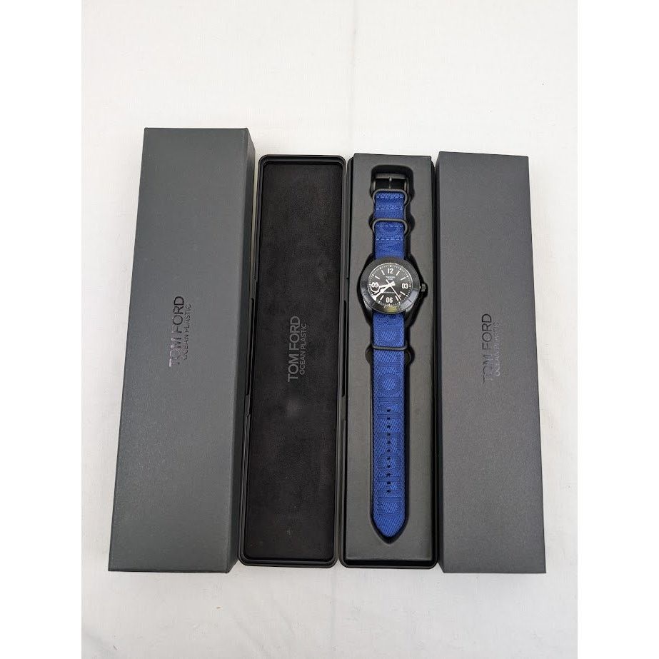 Tom Ford o1rshd1 Size: OS / Plastic Large Case Sports Watch in Blue Size ONE SIZE - 21 Thumbnail
