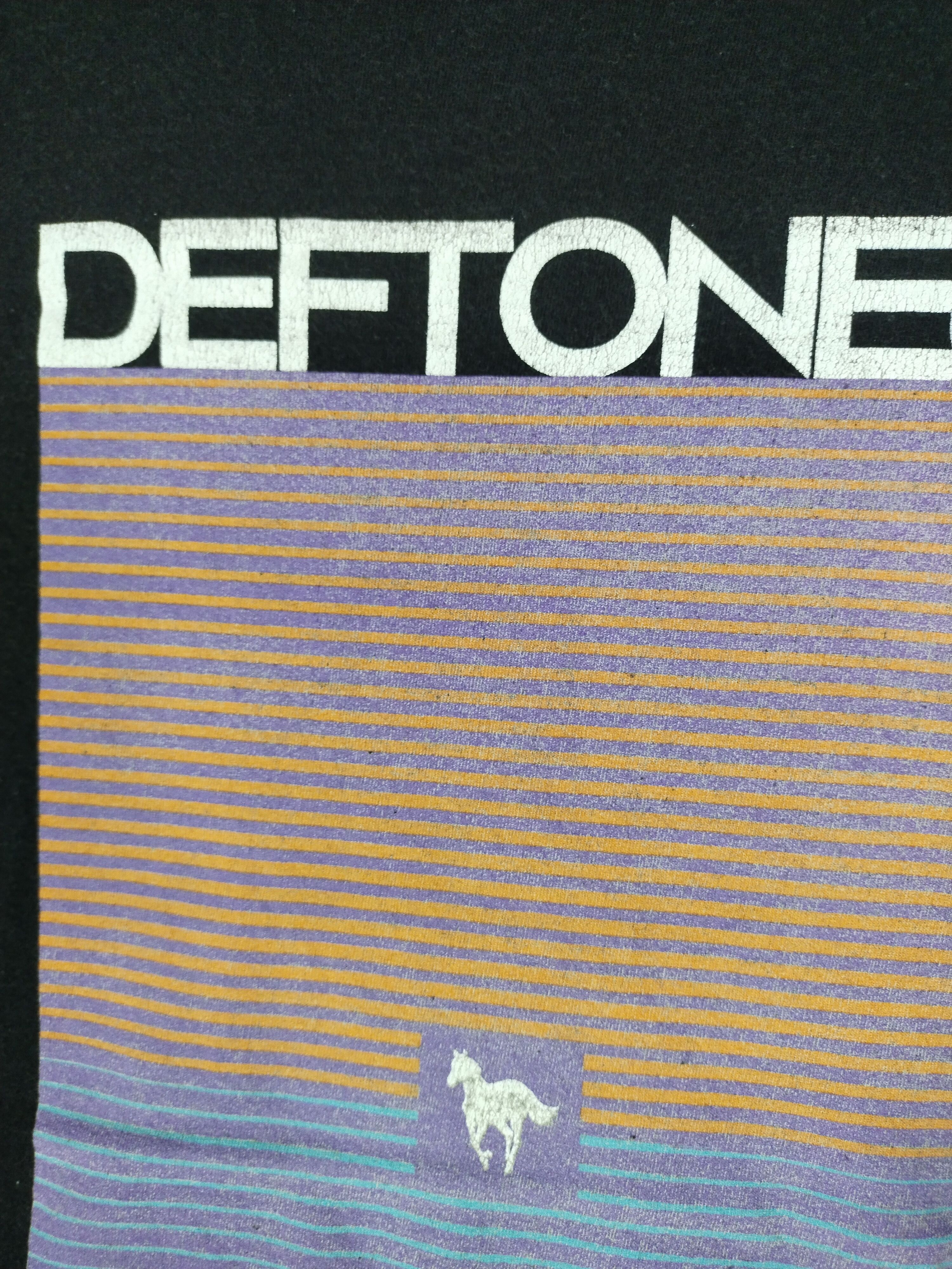 Band Tees Vintage Deftones Alternative Band Punk Rock Band Shirt Tee Size US M / EU 48-50 / 2 - 3 Thumbnail