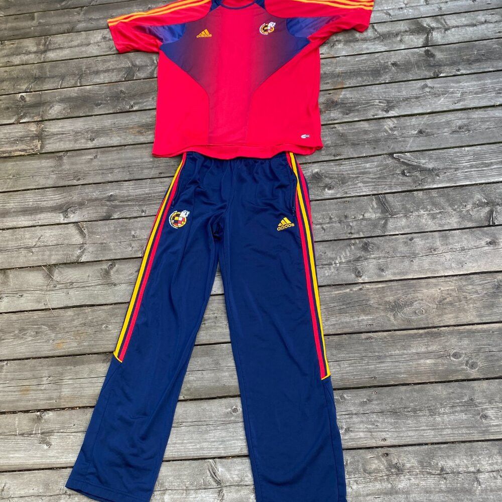 Adidas × Vintage Vintage 2003 Adidas Spain National Soccer Team Jersey Set - Size US L / EU 52-54 / 3 - 2 Thumbnail