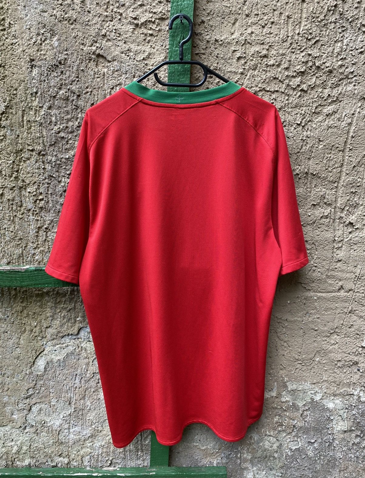 Nike Portugal 2008 2009 Home Football Soccer Jersey Italy France Size US XL / EU 56 / 4 - 7 Thumbnail