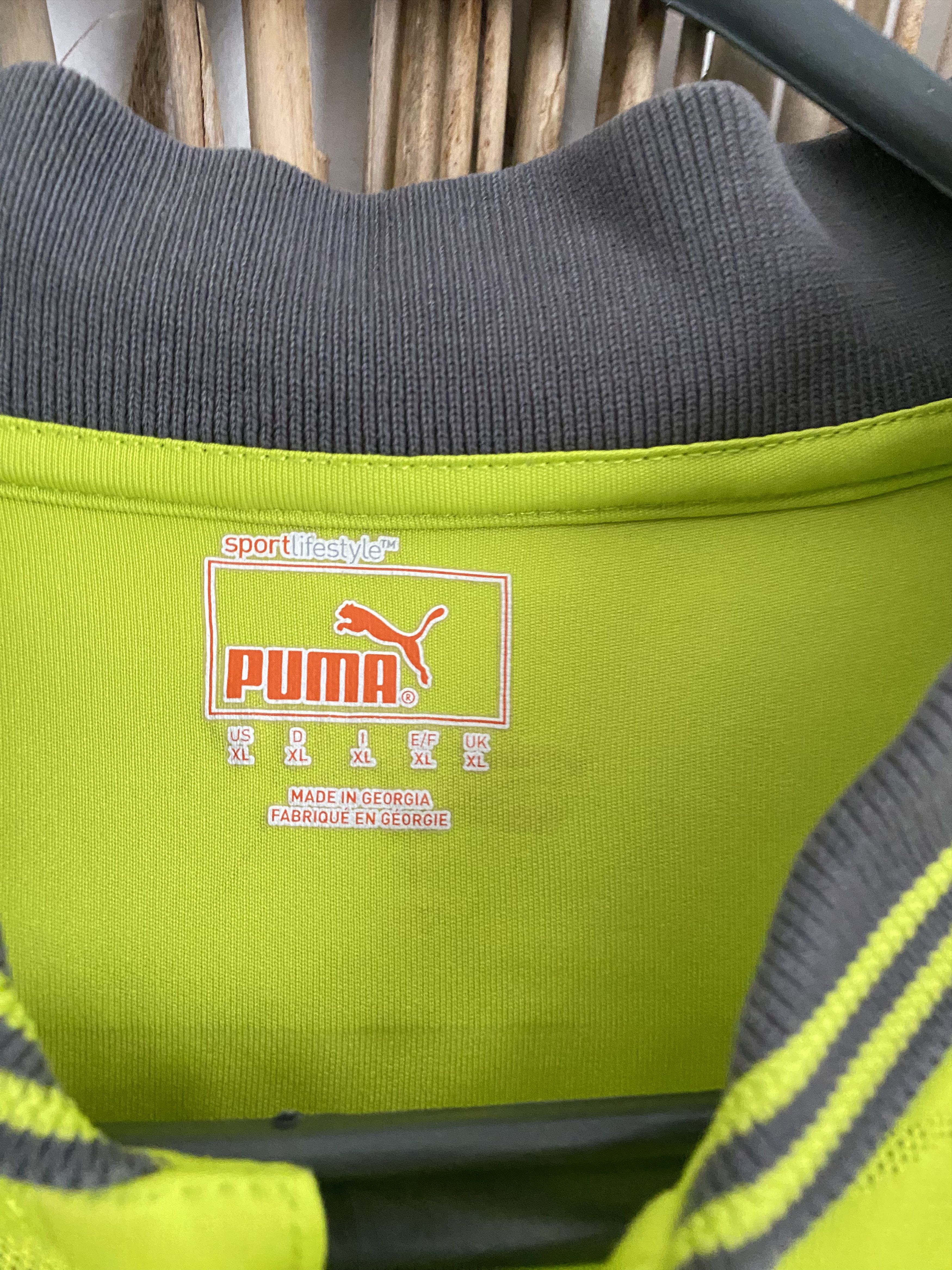 Puma Grasshoppers 2012 2013 puma third football soccer jersey Size US XL / EU 56 / 4 - 5 Thumbnail