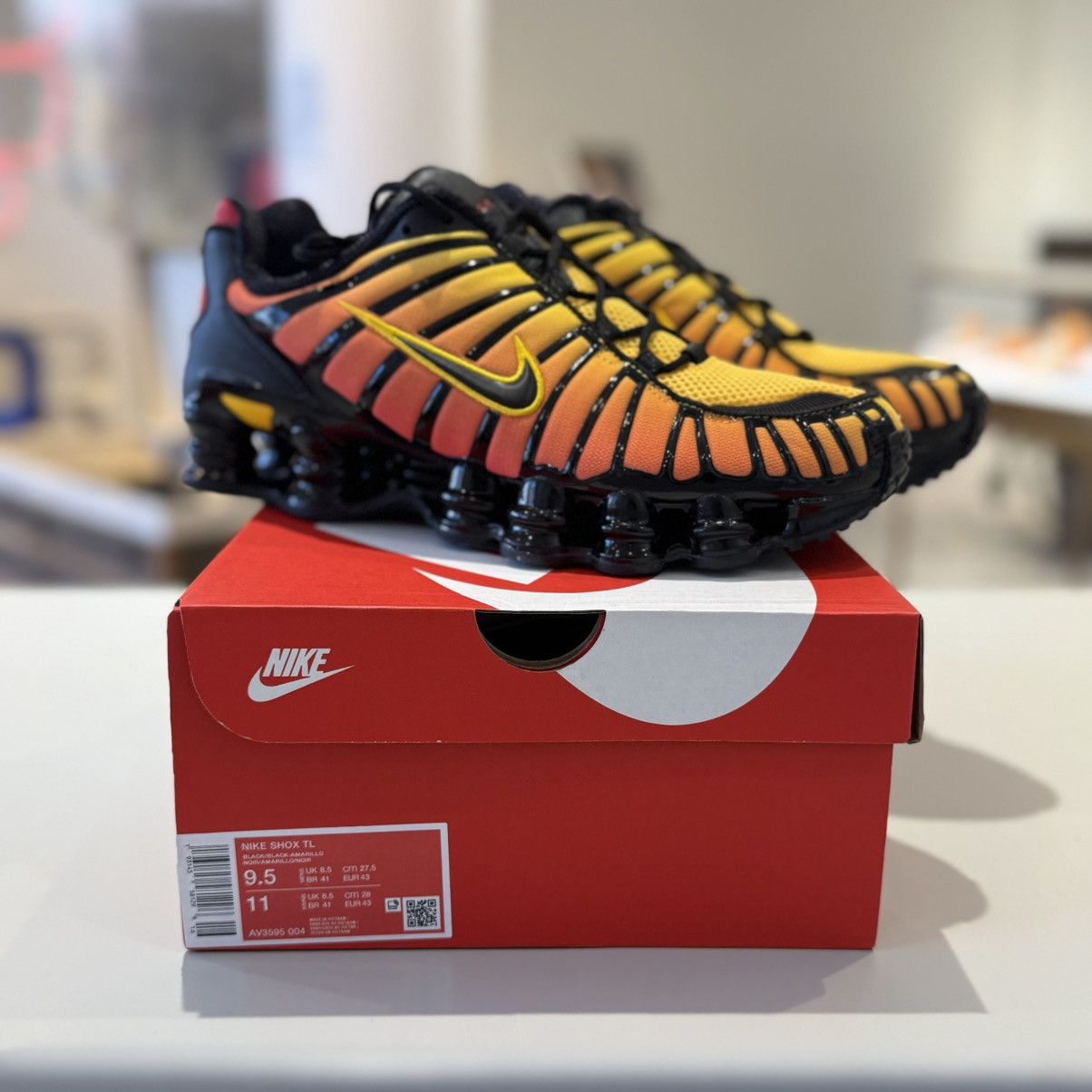 Nike Nike Shox TL Sunrise Size US 9.5 / EU 42-43 - 7 Thumbnail