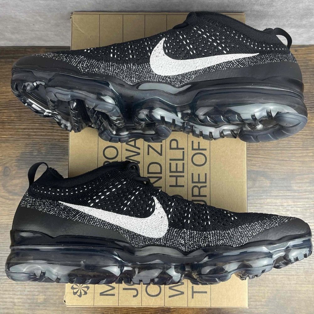 Nike Nike Air VaporMax 2023 Flyknit Oreo Black White DV1678-001 Size US 11.5 / EU 44-45 - 4 Thumbnail