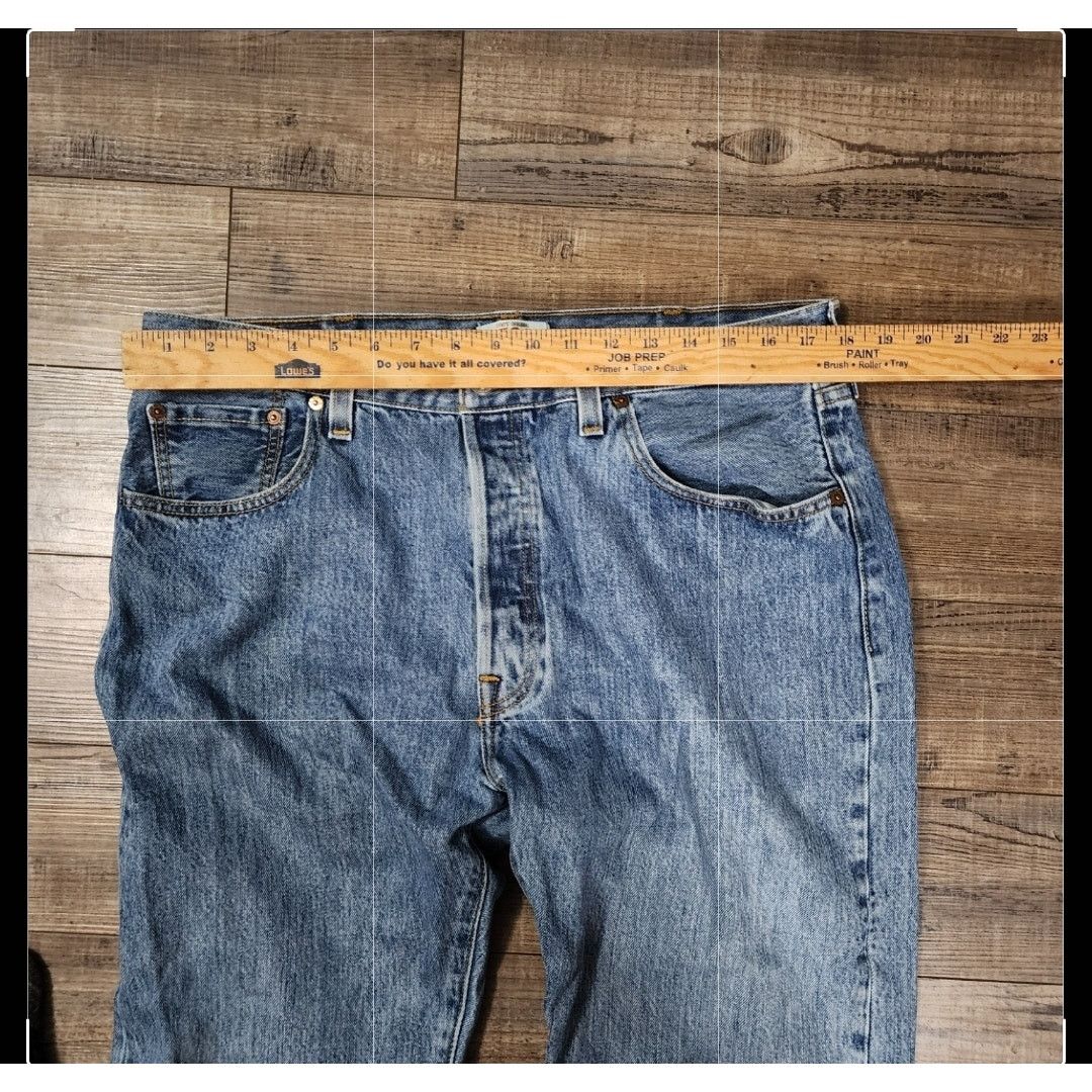 Levi's Levis 501 button fly jeans mens size 38x30 2300 Size US 38 / EU 54 - 5 Thumbnail