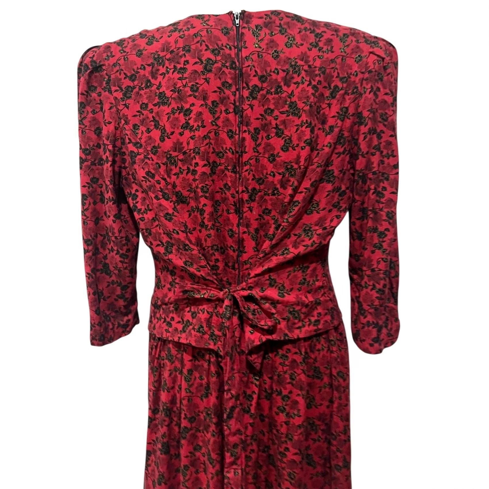Vintage VINTAGE Sarah Richards Red Floral Dress Sz 18 Crochet Lace Pearly Buttons Long Women Size XXL / US 16-18 / IT 52-54 - 4 Thumbnail