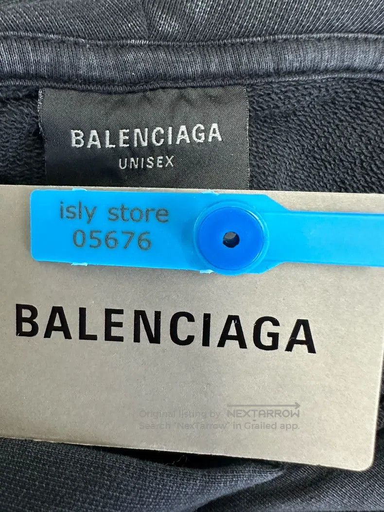 Balenciaga Balenciaga Printed Hooded Sweatshirt Size US S / EU 44-46 / 1 - 4 Thumbnail