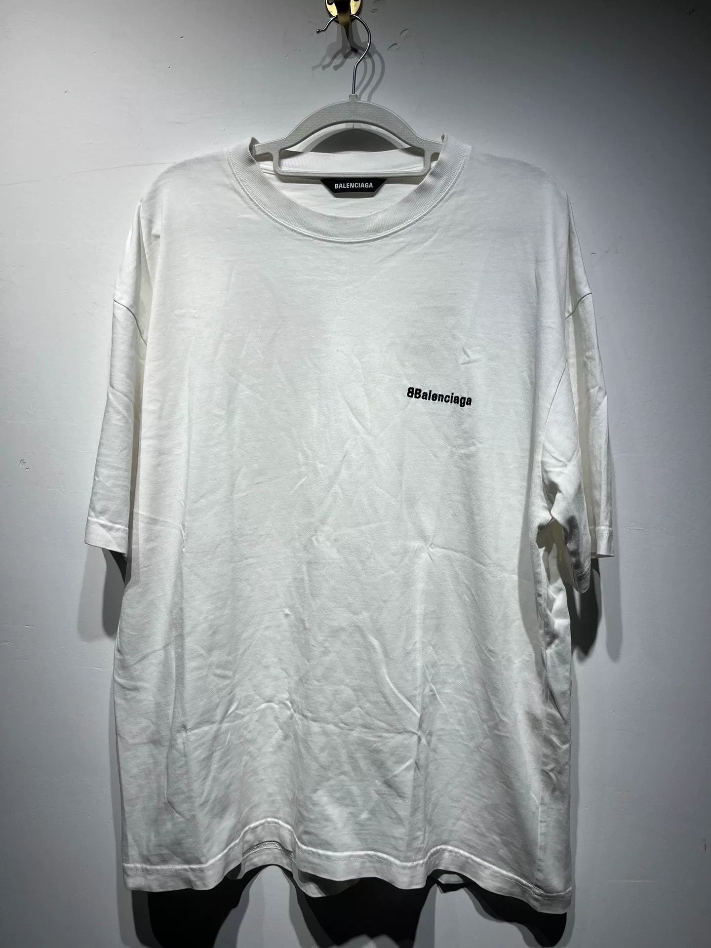 Balenciaga Balenciaga Oversized White T-Shirt S Men Size US S / EU 44-46 / 1 - 1 Thumbnail