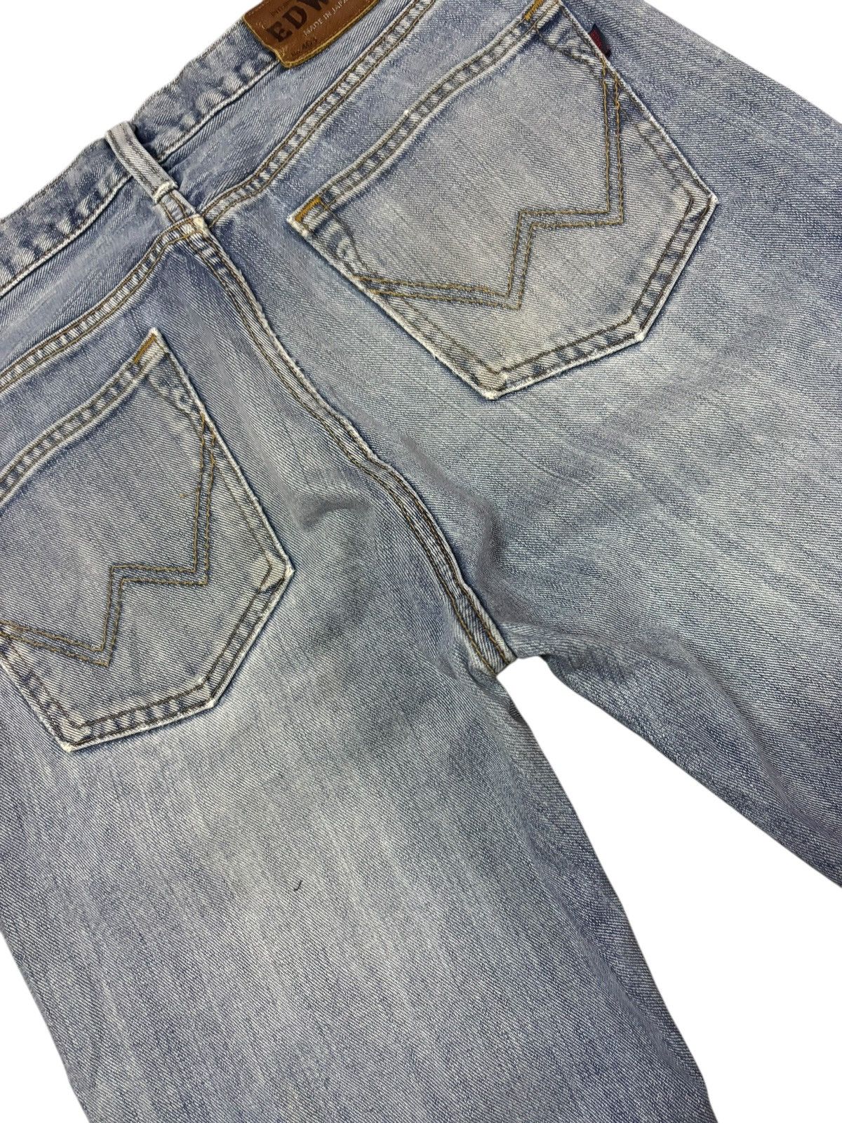 Edwin Vtg Edwin Japan 403 Distressed Jeans Size US 33 - 6 Thumbnail