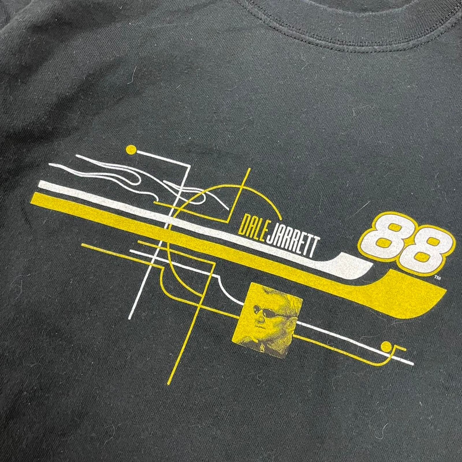 NASCAR Vintage Dale jarretblack nascar racing tee size large Size US L / EU 52-54 / 3 - 4 Thumbnail