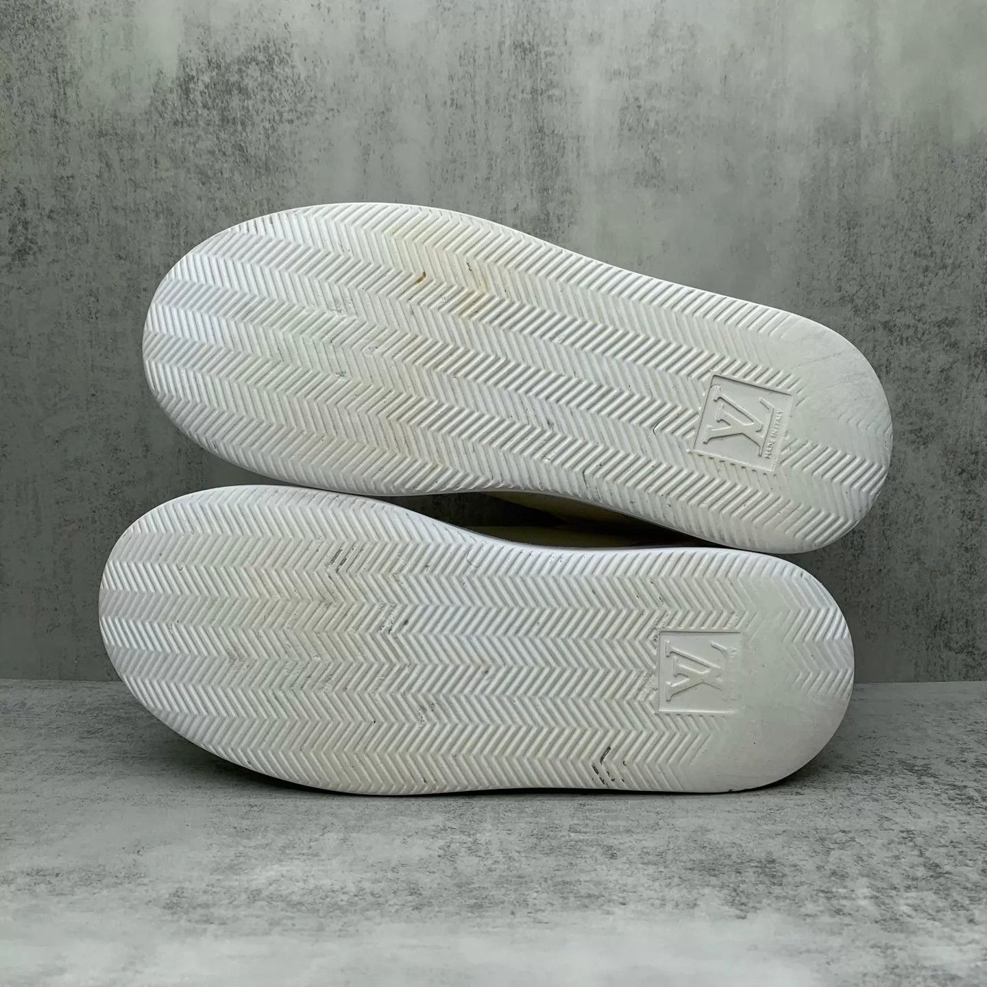 Louis Vuitton Lv Beverly White Sneakers 41 9/10 Size US 8 / EU 41 - 7 Thumbnail