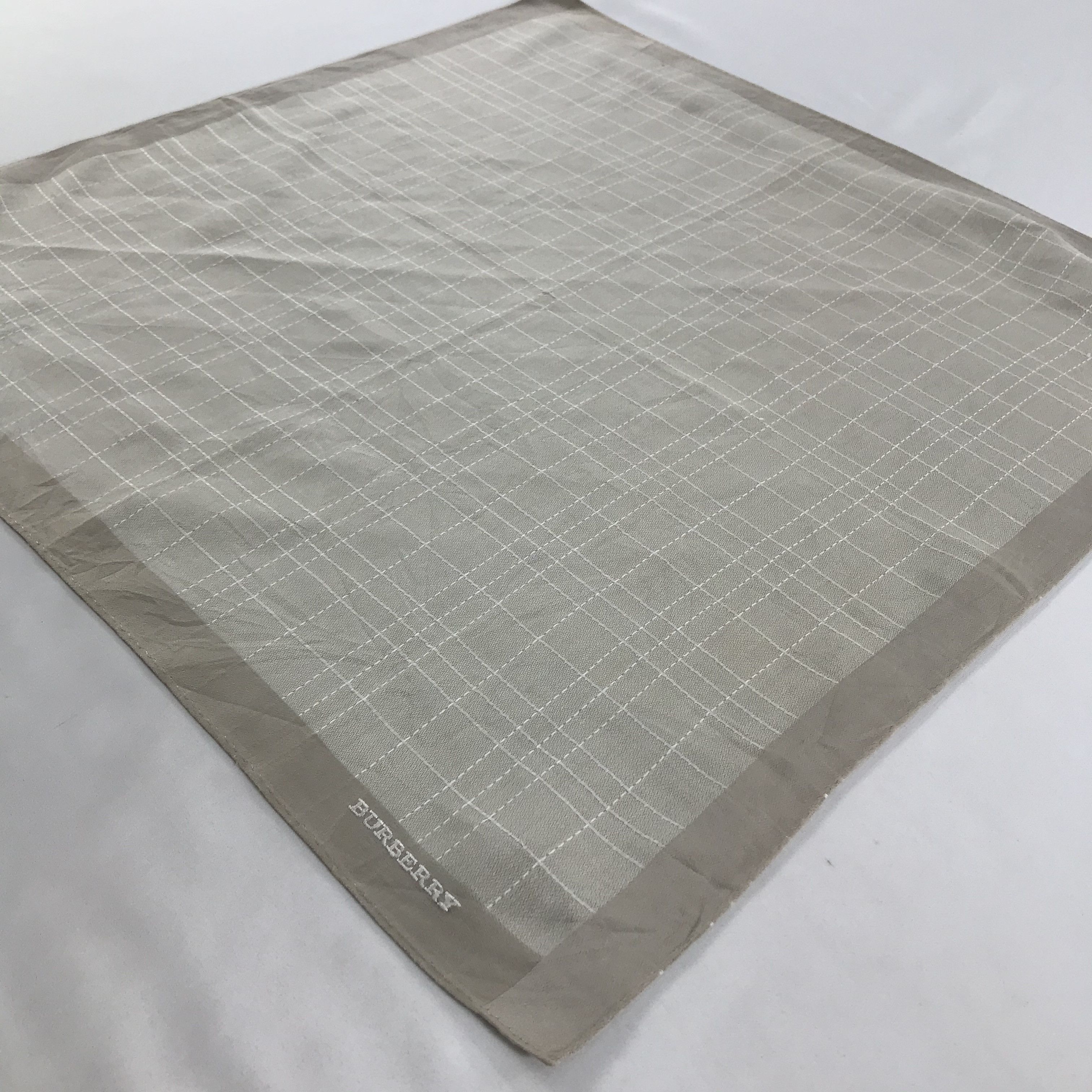 Burberry × Vintage Burberry Bandana / Handkerchief / Neckerchief - S1646 Size ONE SIZE - 2 Thumbnail