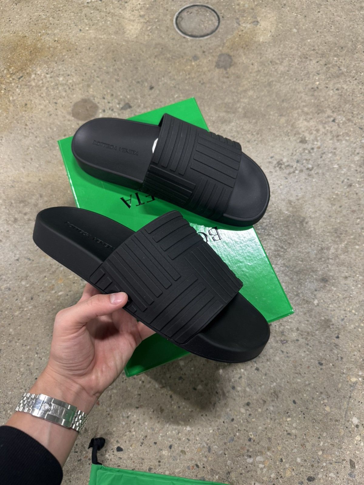 Bottega Veneta Embossed Rubber Slides NEW 550$