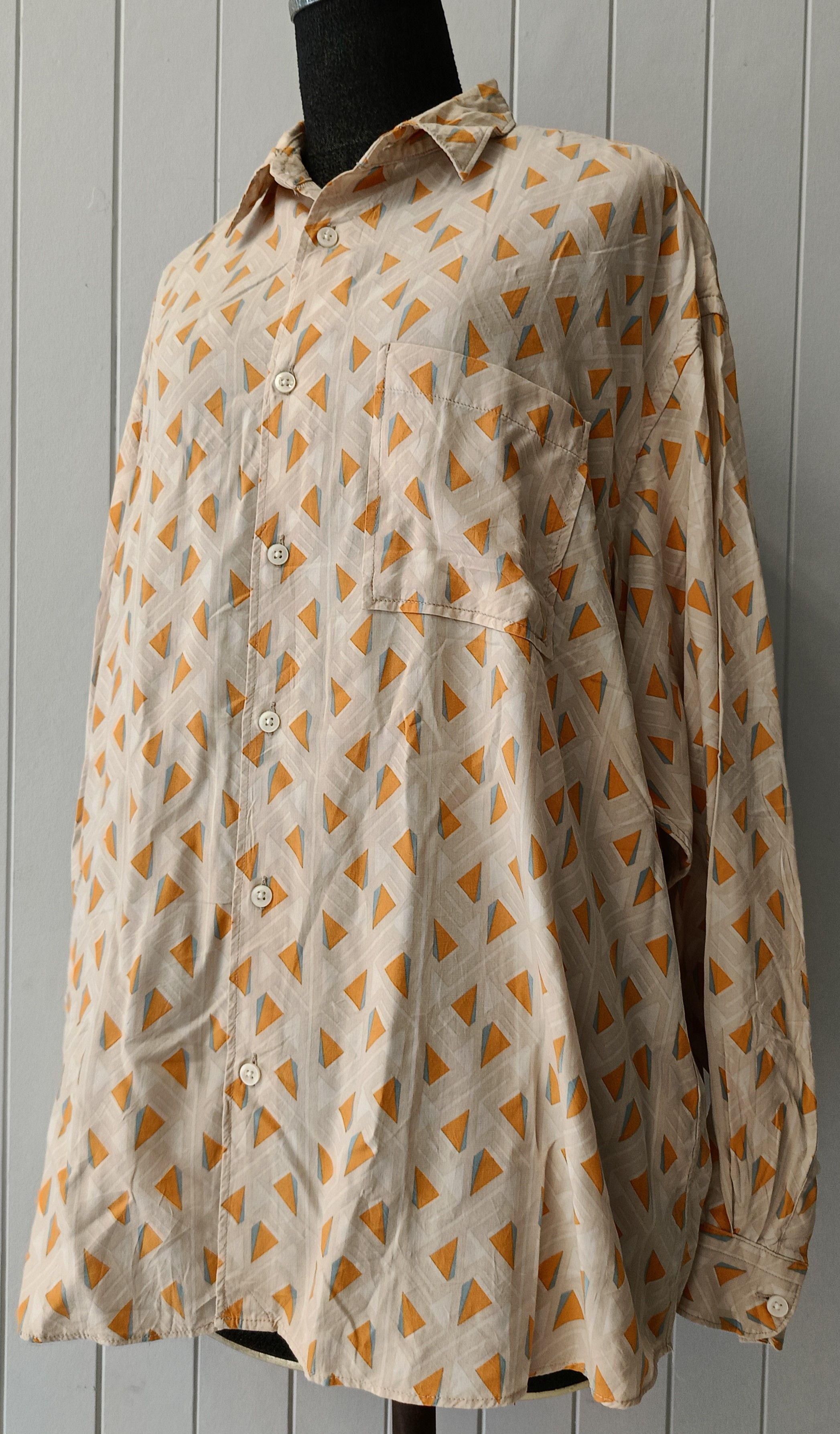 Japanese Brand Niko and ... triangles orange rayon large shirt Size US L / EU 52-54 / 3 - 1 Thumbnail
