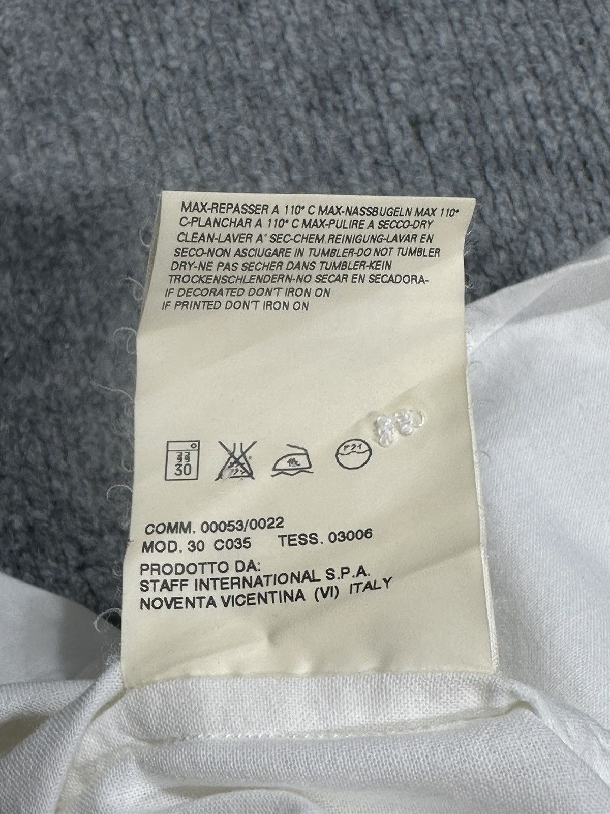 Maison Margiela Maison Margiela 2011 White Button-Up Shirt Size US M / EU 48-50 / 2 - 10 Thumbnail