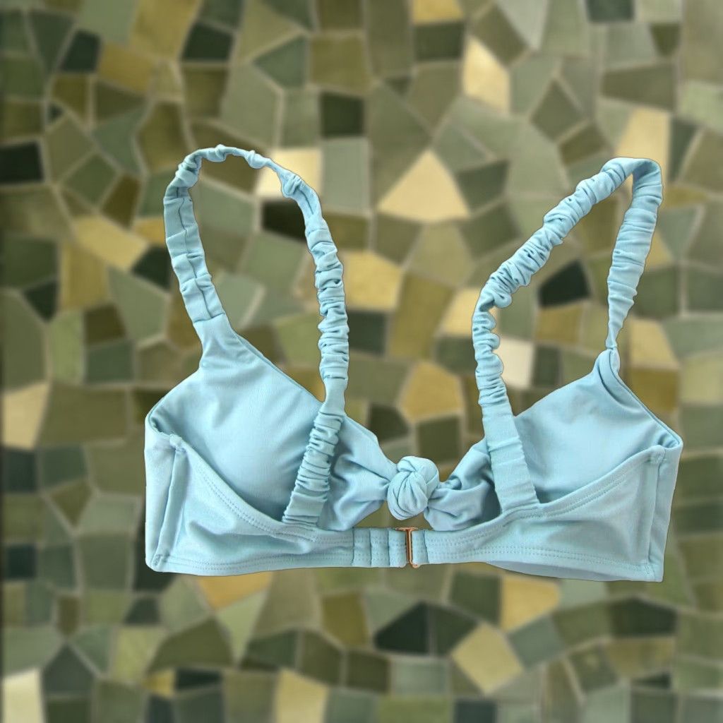 Vintage NWT Chelsea & Violet Aqua Haze Blue Twist Bikini Swim Top Women XS Chelsea & Violet Bikini Top Women XS Blue Twist Aqua Haze NWT 60s? Size XS / US 0-2 / IT 36-38 - 1 Thumbnail