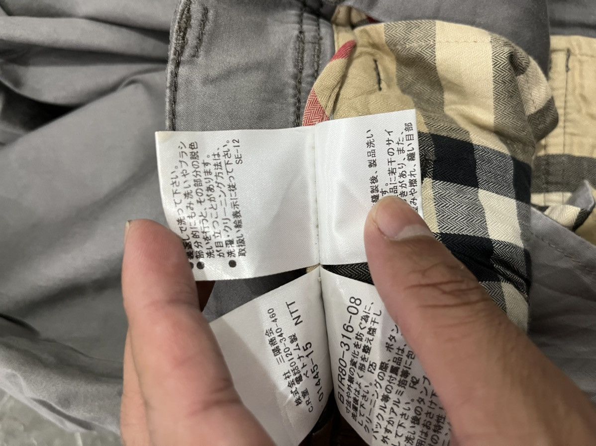 Burberry 💸BINDINGOFFER💸Burberry flared jeans Size 30" / US 8 / IT 44 - 7 Thumbnail