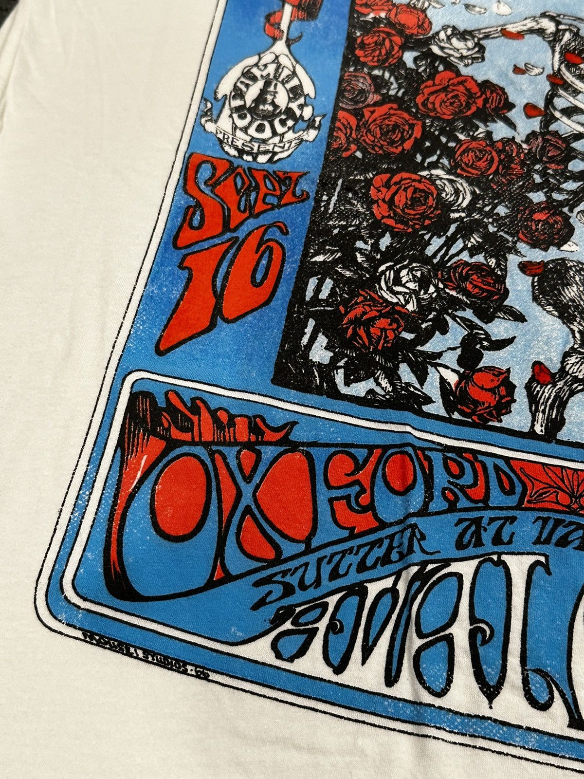 Grateful Dead Grateful Dead Alton Kelley Skull and Roses Tour Size US L / EU 52-54 / 3 - 3 Thumbnail
