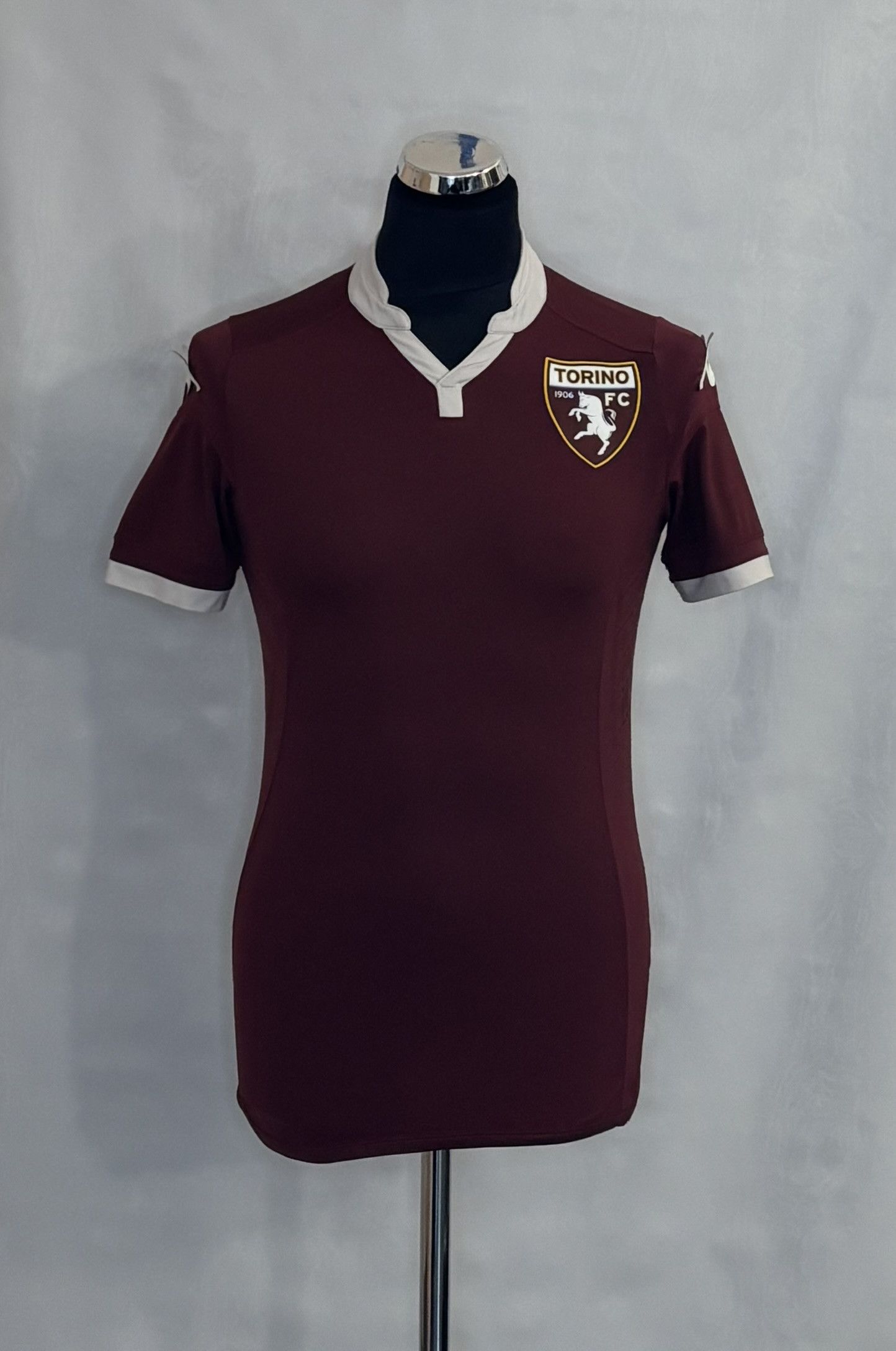 Kappa Torino FC 2015/2016 Kappa Football Jersey Size XS Size US XS / EU 42 / 0 - 1 Thumbnail