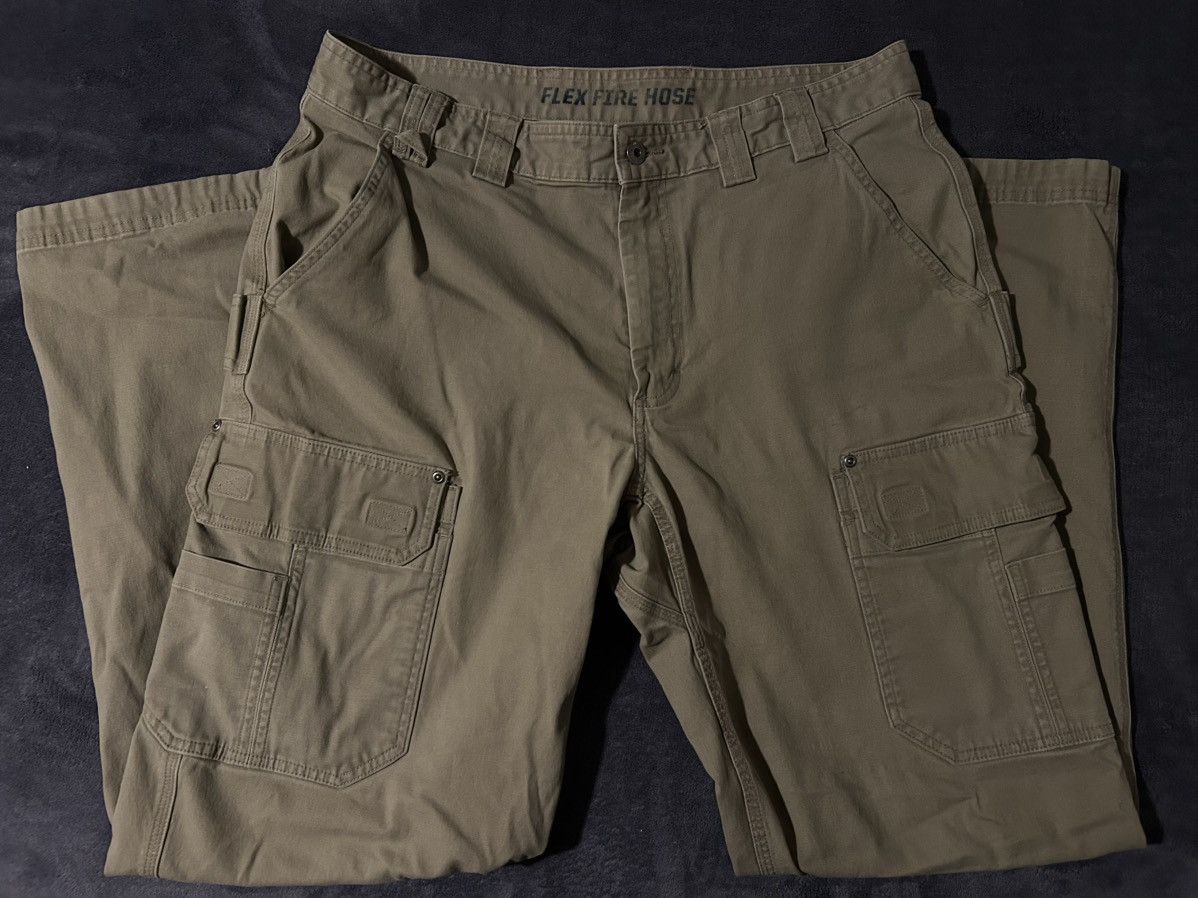 Duluth Trading Company Relaxed Fit/Baggy Beige Cargo Utility Pants Size US 36 / EU 52 - 1 Thumbnail