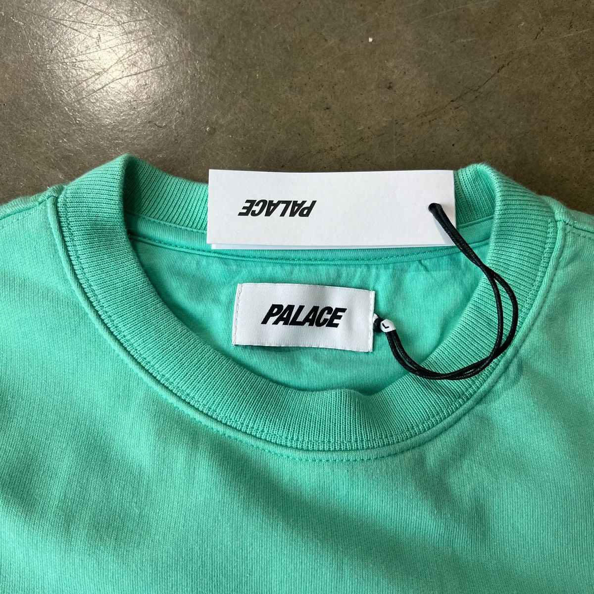 Palace Palace London Crew ‘Mint’ - SS21 Size US L / EU 52-54 / 3 - 2 Thumbnail