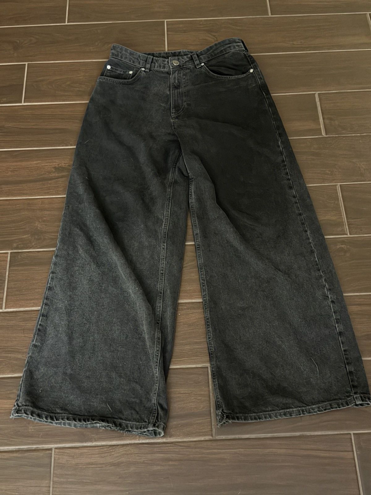 1211 Pearled Ivory Shadow Denim