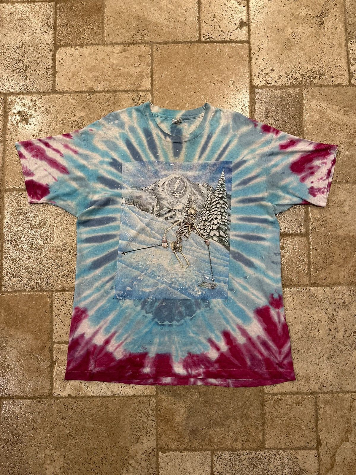 Band Tees Vintage Grateful Dead Ski Skeleton Snow Tie Dye 1990s Tee Size US XXL / EU 58 / 5 - 3 Thumbnail