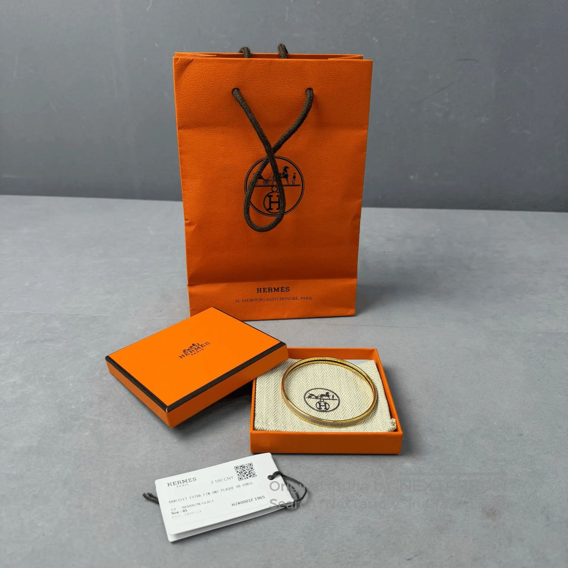 Hermes Hermes Pink Enamel Bracelet Size 65. Size ONE SIZE - 2 Thumbnail