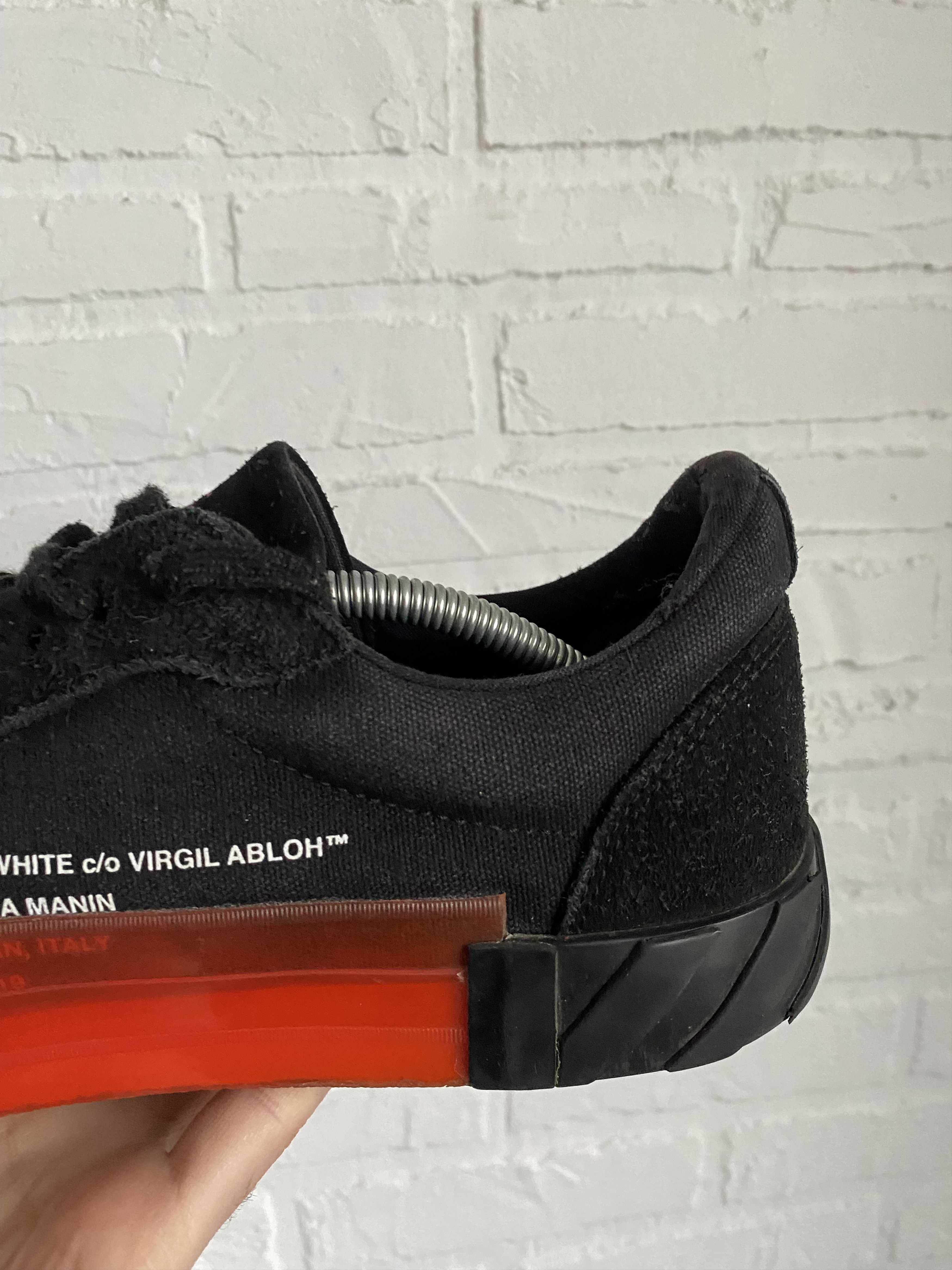 Off-White Off White suede leather black vulcanized sneakers Size US 10 / EU 43 - 14 Thumbnail