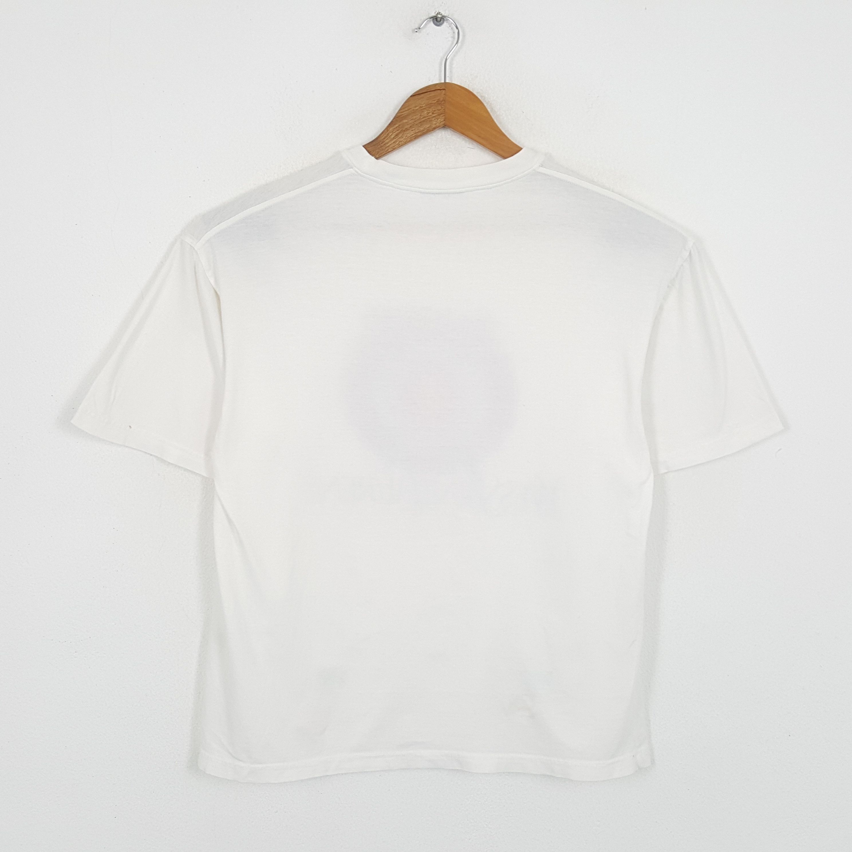 Vintage × Yves Saint Laurent Vintage YVES SAINT LAURENT Italian Fashion Brand T-Shirts Size US L / EU 52-54 / 3 - 3 Thumbnail