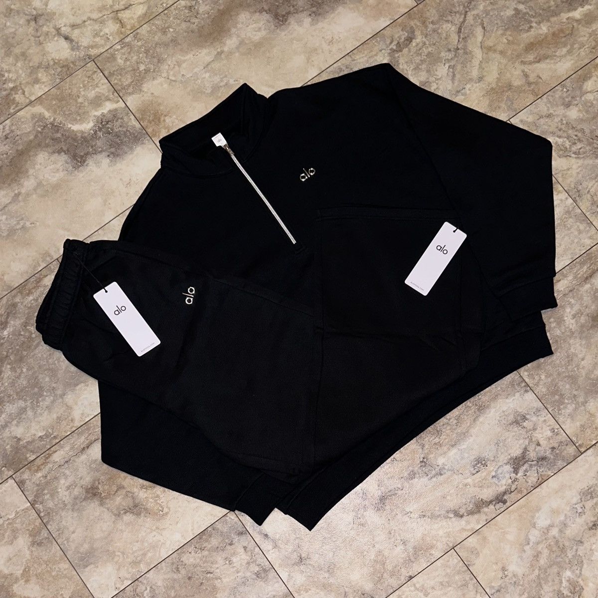 Alo Yoga Accolade 1/4 Zip & Sweatpants Set Black Size XL