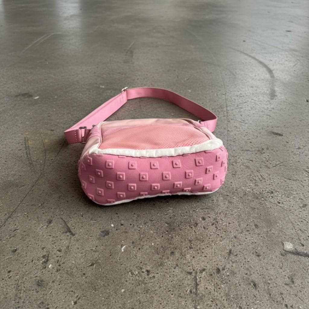 Other The Nike Messenger Sneaker Sole Bag Size ONE SIZE - 3 Thumbnail