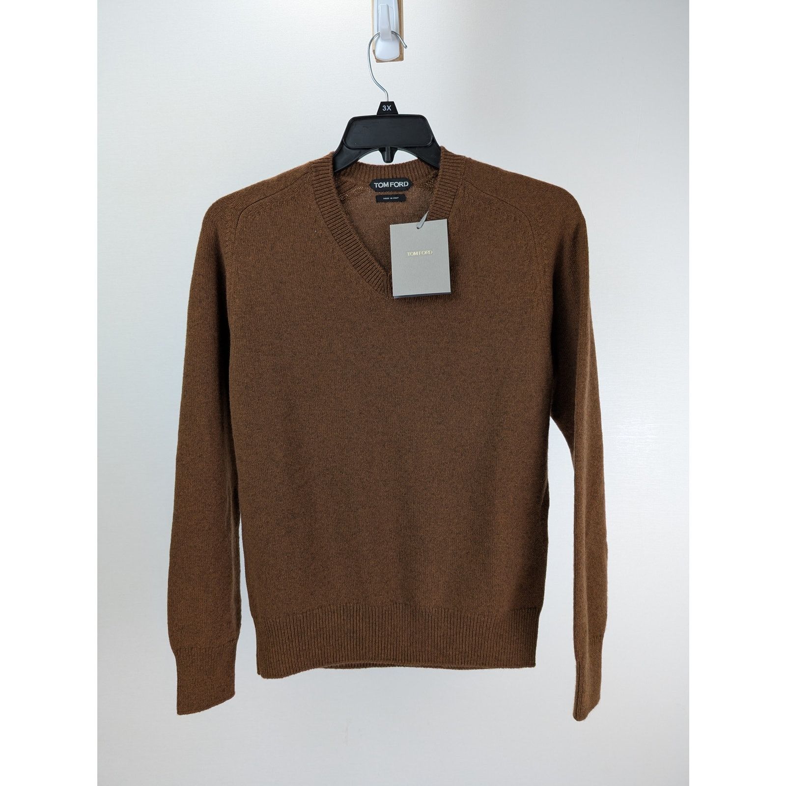 Tom Ford o1rshd1 V-Neck Polo in Brown Size US M / EU 48-50 / 2 - 1 Thumbnail