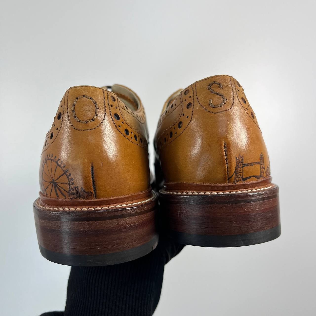 Oliver Sweeney Oliver Sweeney Serpentine Brogue Leather Oxford Size 44 Size US 10 / EU 43 - 8 Thumbnail