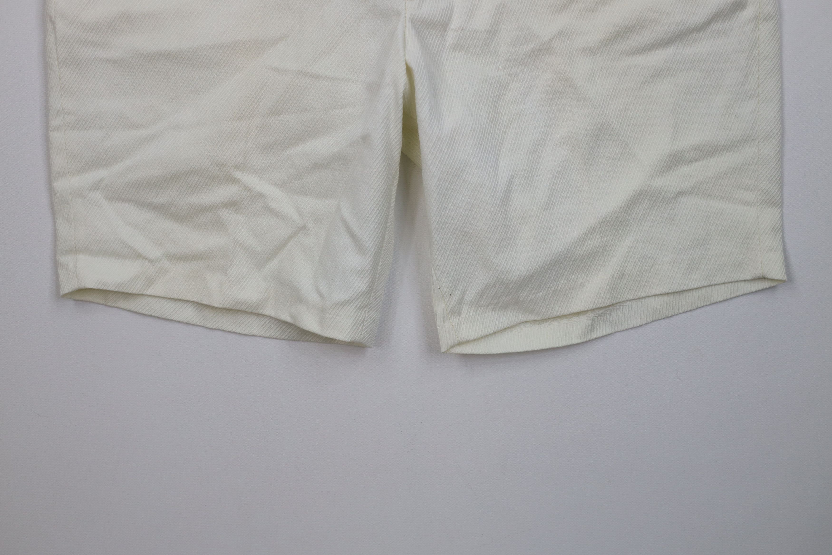Vintage Vintage 70s Streetwear Whipcord Chino Shorts Cream USA Size US 34 / EU 50 - 4 Thumbnail
