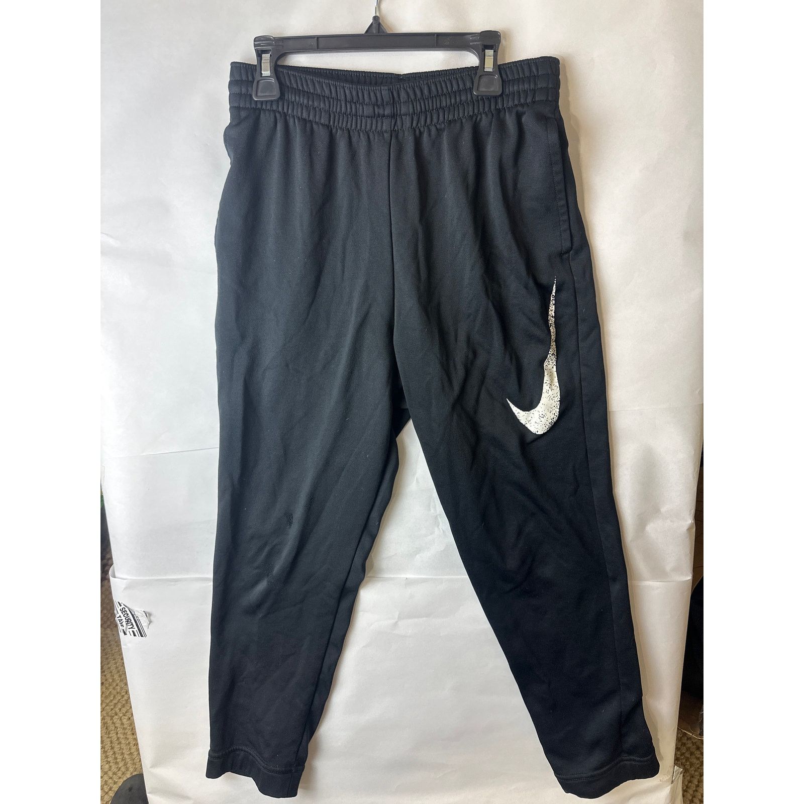 Nike Nike Boys Unisex Black Dri Fit Track Pants Size XLarge Size US 39 - 1 Thumbnail
