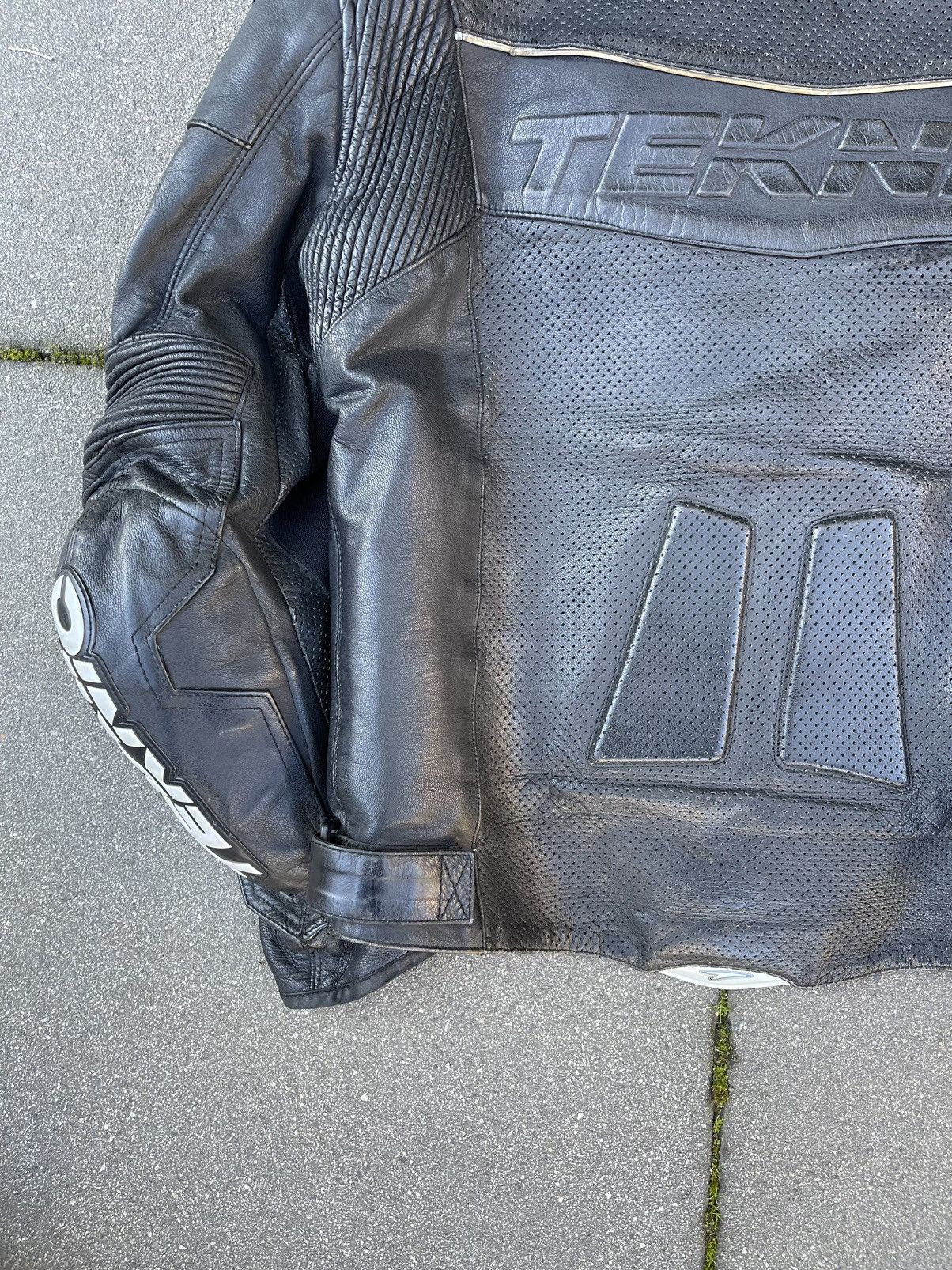 Vintage Teknic studded armoured leather moto jacket uwu Size US L / EU 52-54 / 3 - 8 Thumbnail