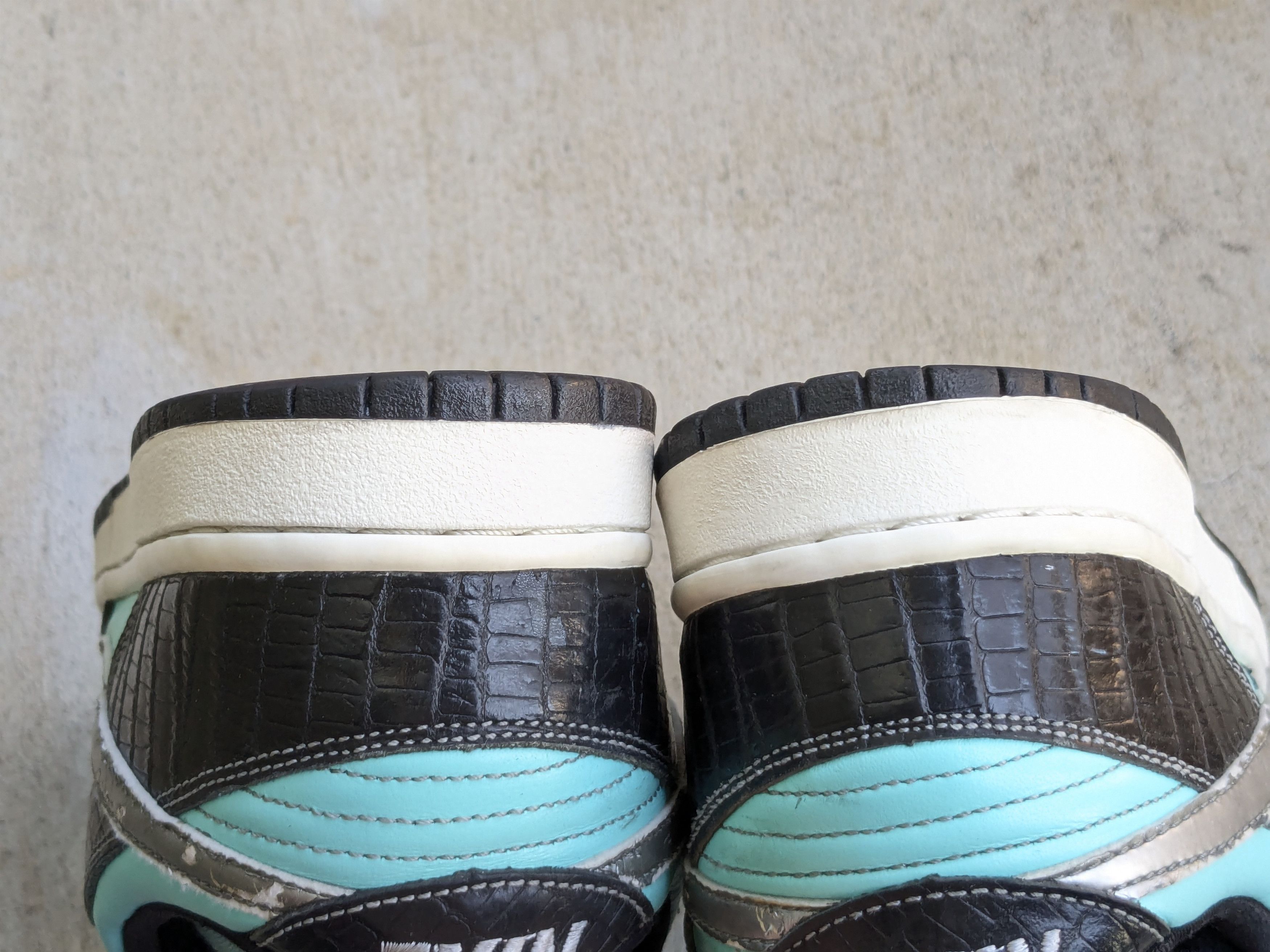 Nike Nike SB Dunk Low Pro x Diamond Supply Co. Tiffany 10 Size US 10 / EU 43 - 17 Thumbnail