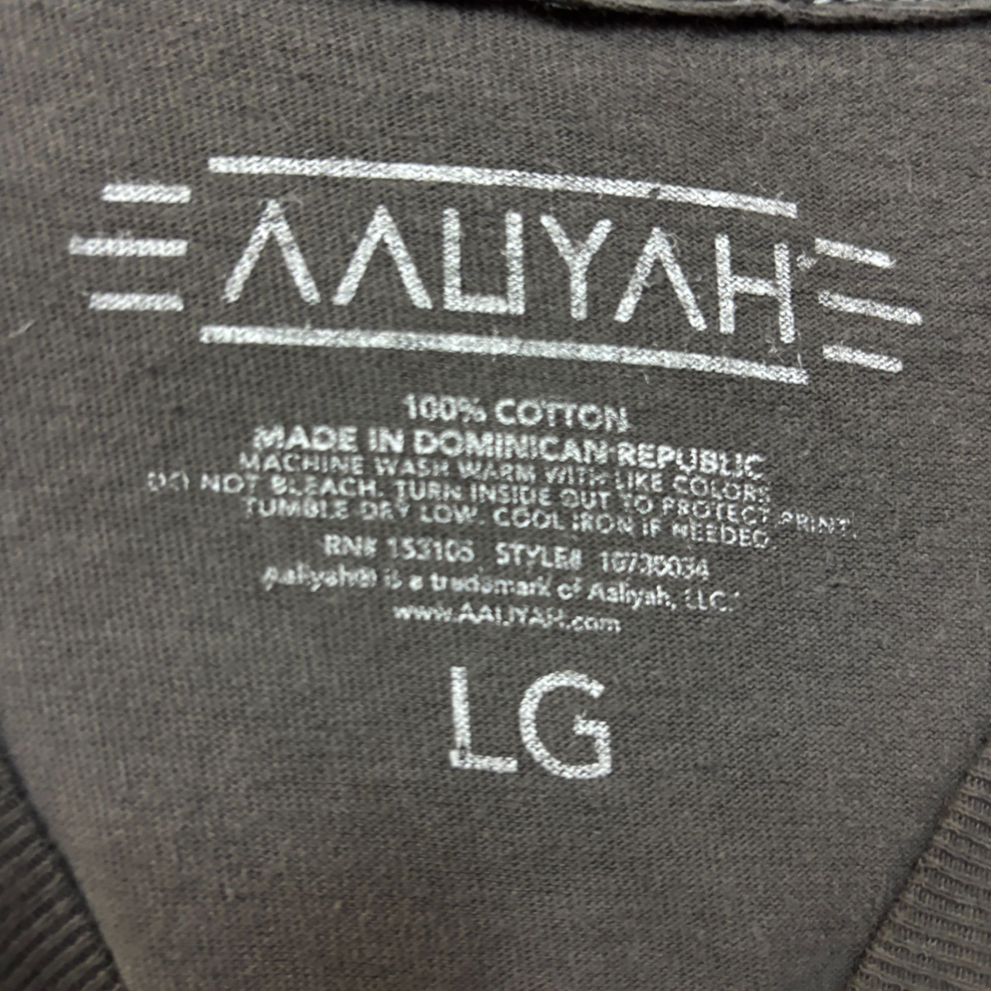 Band Tees Aaliyah in memoriam glitter Tshirt size large Size US L / EU 52-54 / 3 - 4 Thumbnail