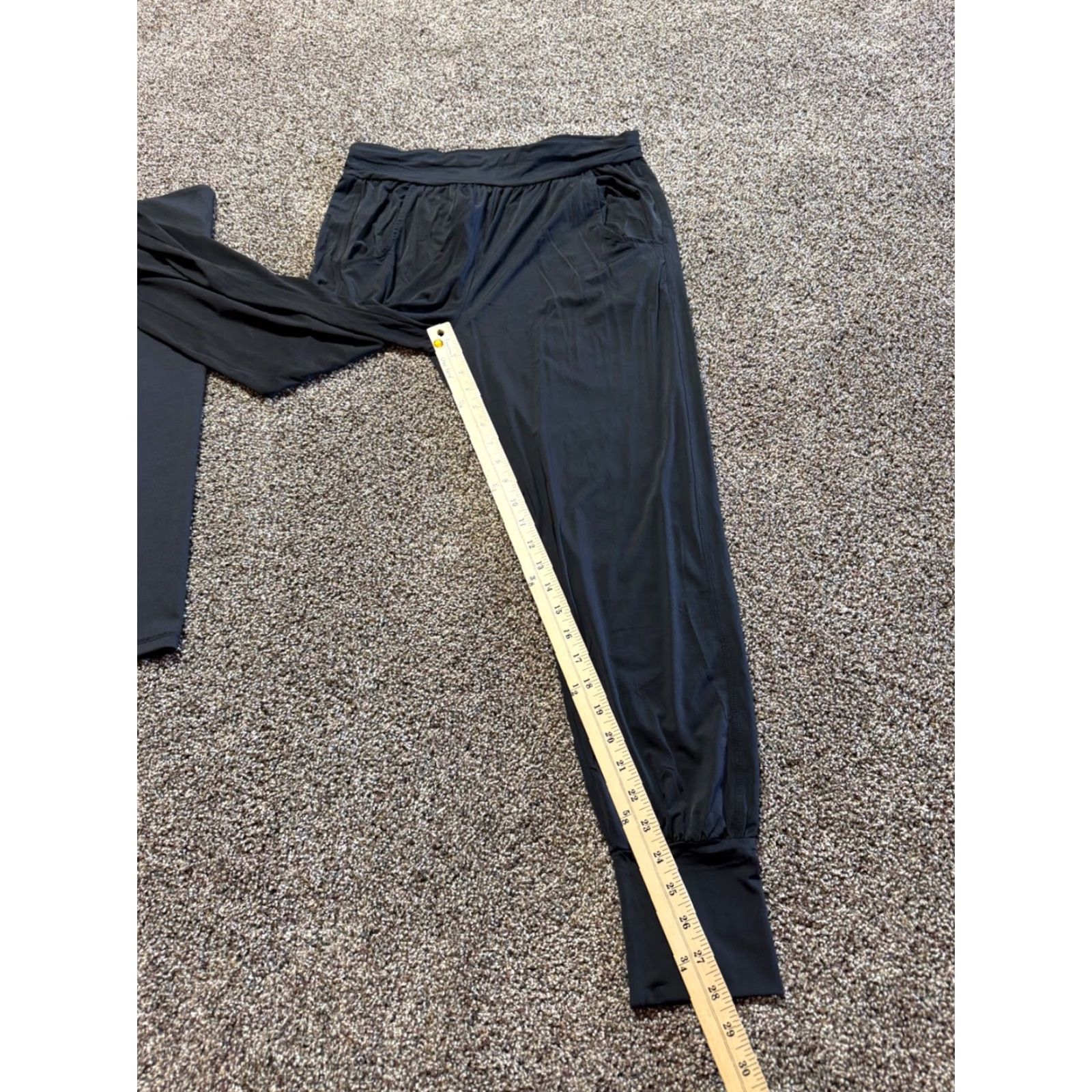 Vintage Zyia Women's Leggings XL Black Capri & Lounge Pants Lot Of 2 - Regular Size 12 Size 40" / US 18 - 4 Thumbnail