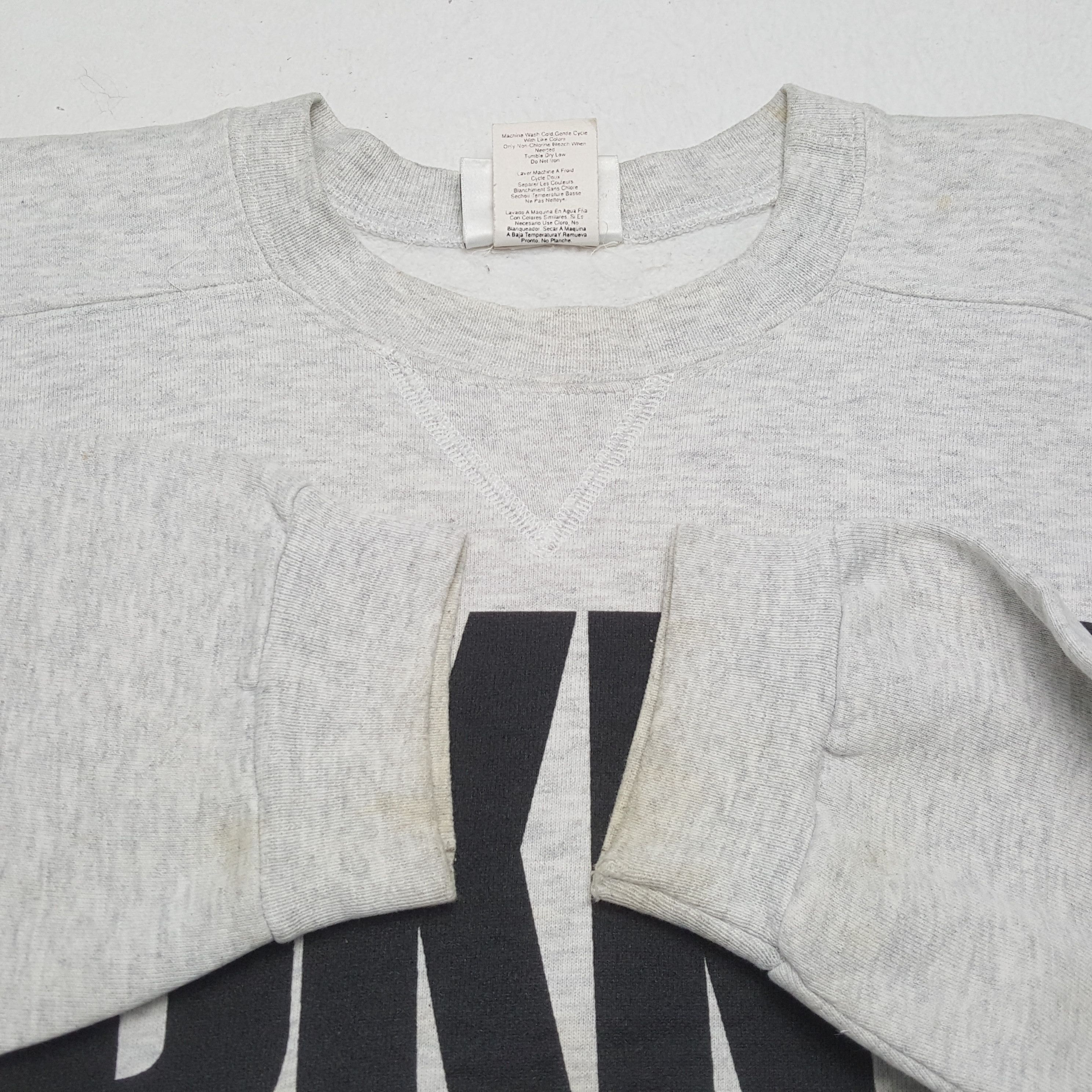 DKNY × Vintage Vintage DKNY JEANS Streetwear Skateboard Style Sweatshirts Size US L / EU 52-54 / 3 - 7 Thumbnail