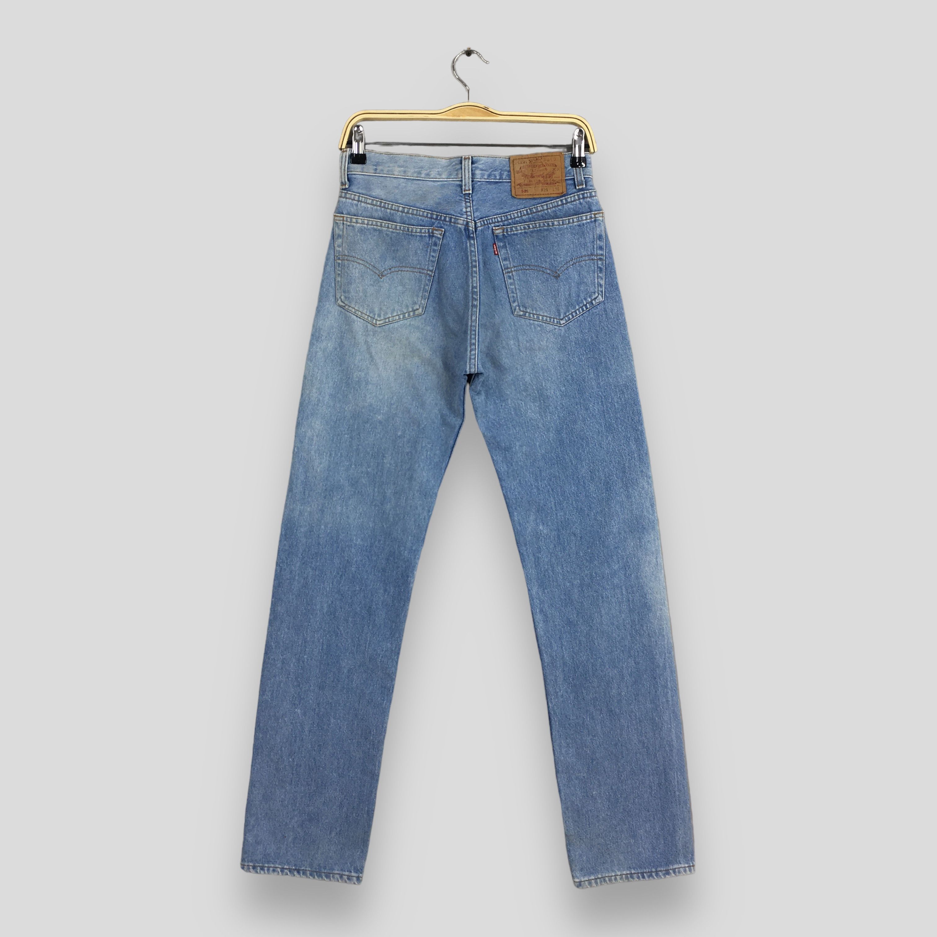 Levi's Size 27x31.5 Vintage 90s Levi's 501 Faded Blue Jeans S299 Size 27" / US 4 / IT 40 - 8 Thumbnail