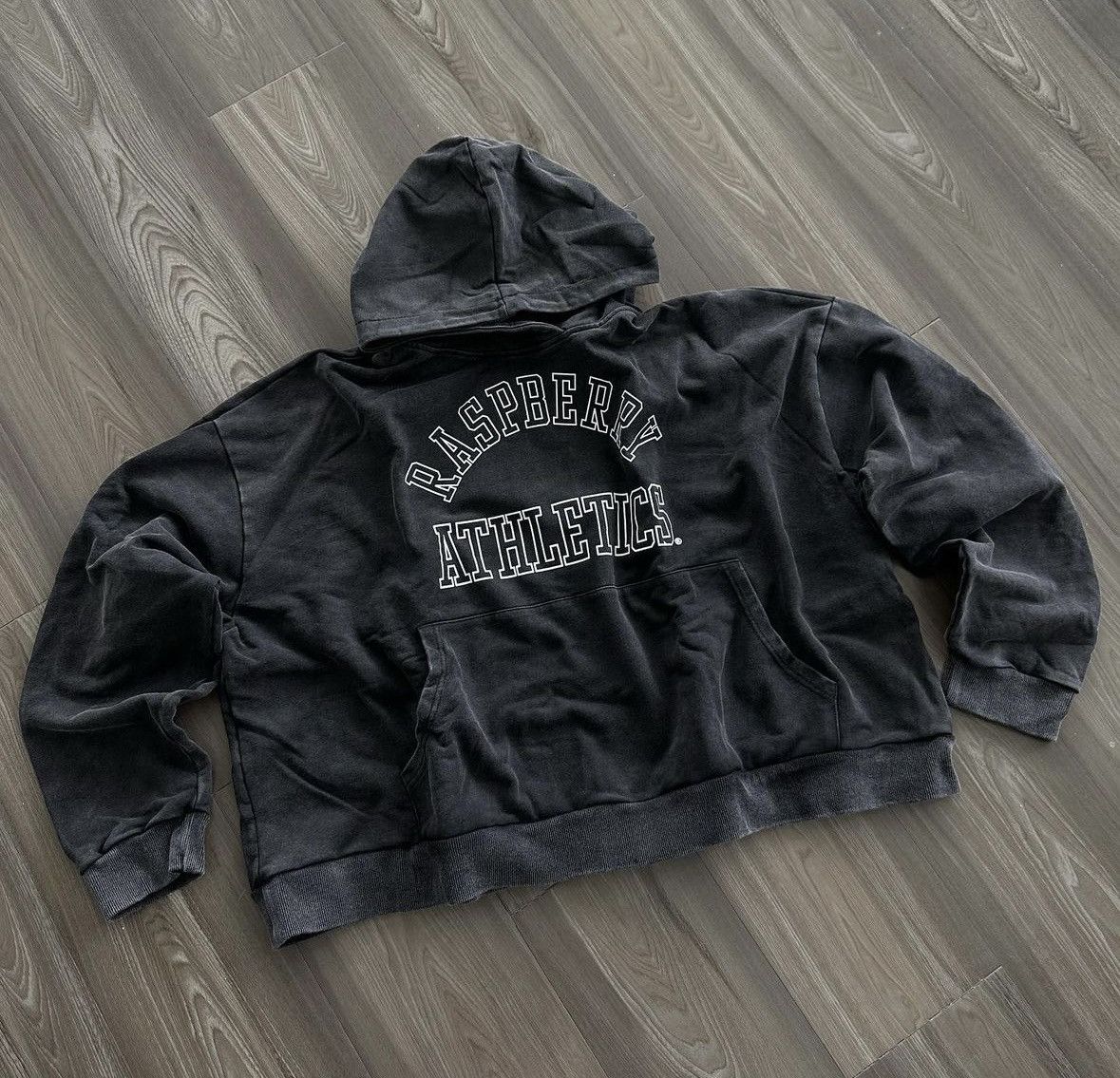 The GV Gallery Washed Black Raspberry Athletics Hoodies Size US M / EU 48-50 / 2 - 1 Thumbnail