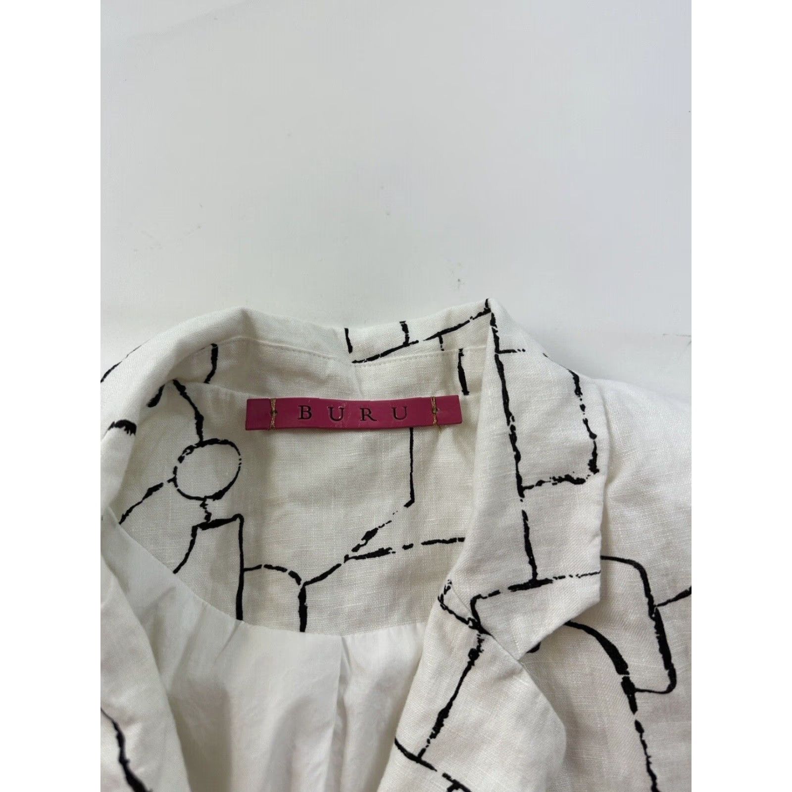 Vintage VINTAGE Buru Blazer Womens Medium White Geometric Open Jacket Size M / US 6-8 / IT 42-44 - 2 Thumbnail