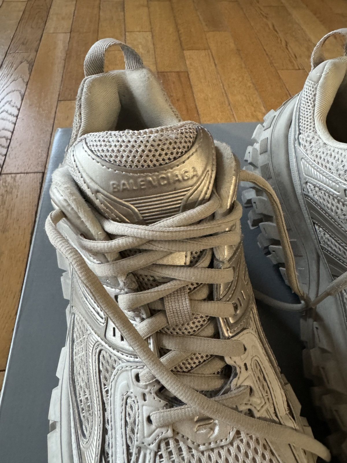 Balenciaga OG Balenciaga Defender Black 41 BOUNCER DEMNA YE CARTI Size US 8.5 / EU 41-42 - 16 Thumbnail