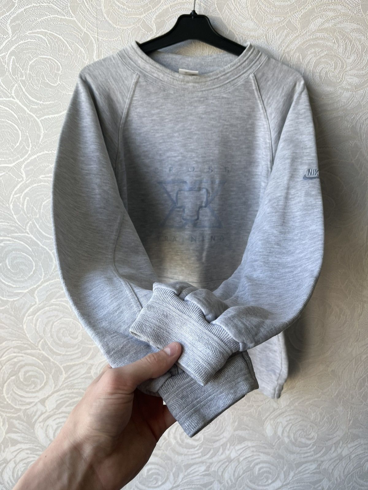 Nike × Vintage Vintage 90s Nike Cross Training Crewneck Grey Sweatshirt Size US S / EU 44-46 / 1 - 5 Thumbnail