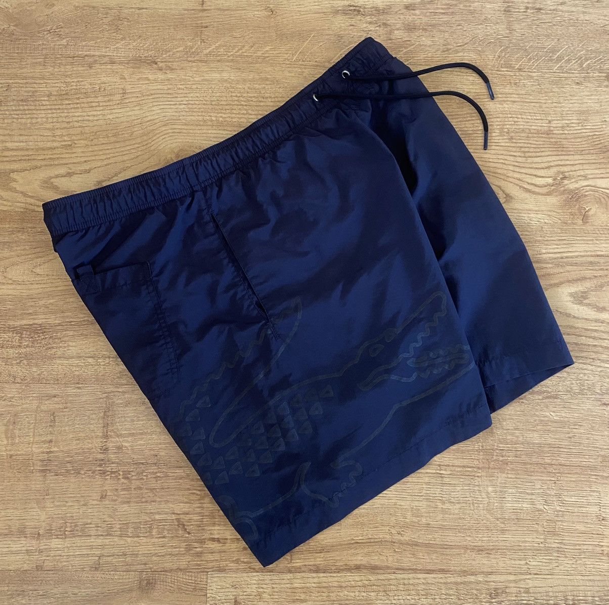 Lacoste Lacoste Big Logo Crocodile Shorts x Vintage x Streetwear Size US 34 / EU 50 - 1 Thumbnail