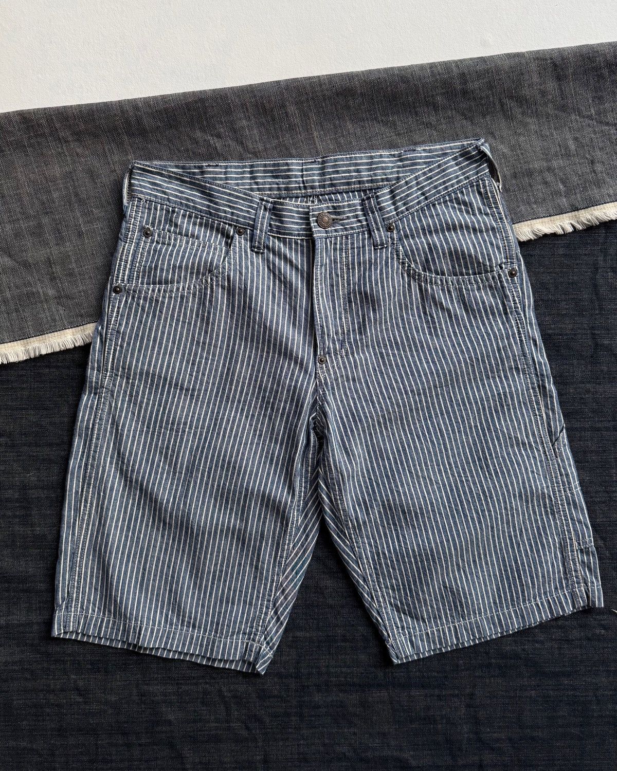 Blue Blue Japan BLUE BLUE CARPENTER WORKWEAR SHORT Size US 30 / EU 46 - 4 Thumbnail