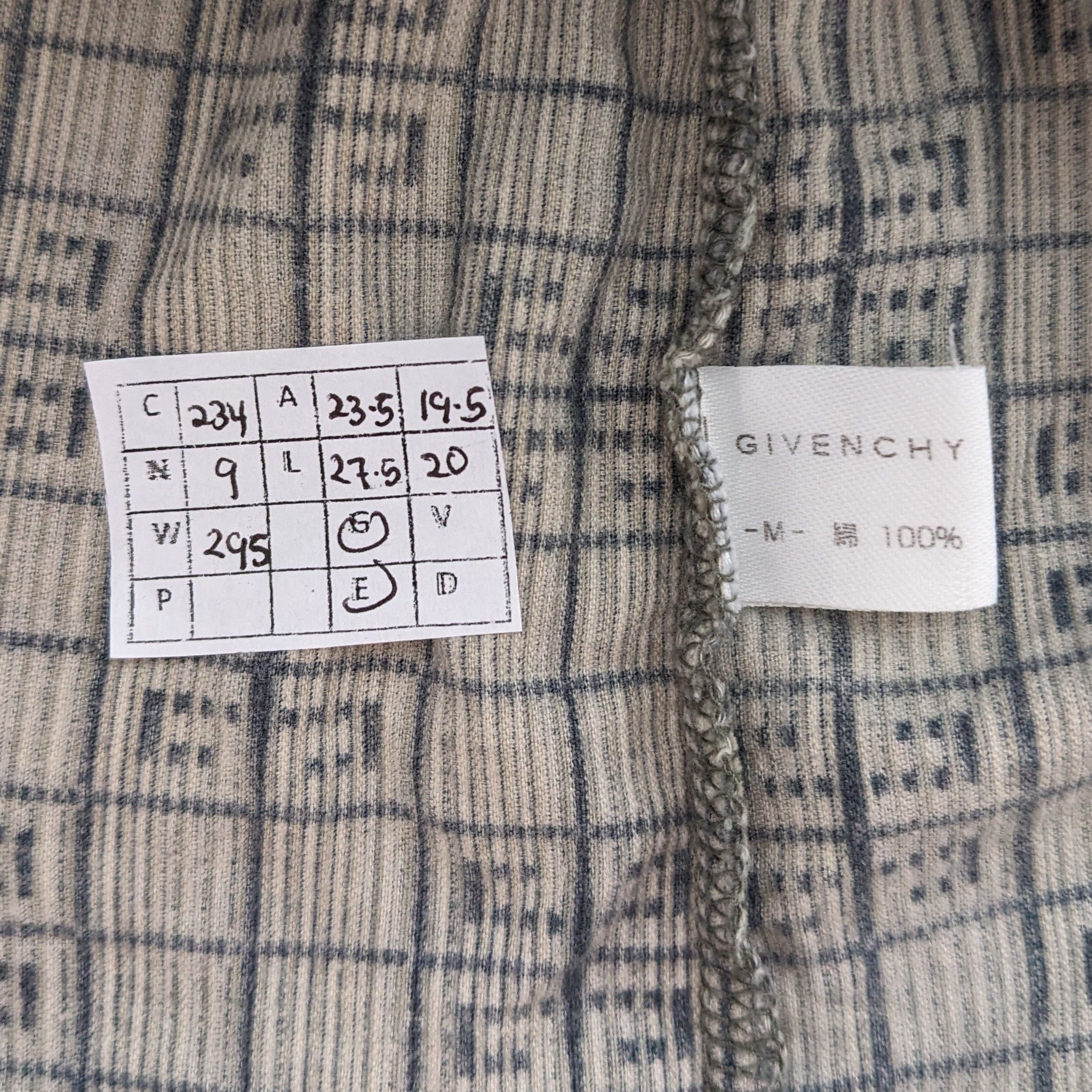 Givenchy Vintage GIVENCHY One Set Italian Brand Shirts Size US L / EU 52-54 / 3 - 7 Thumbnail