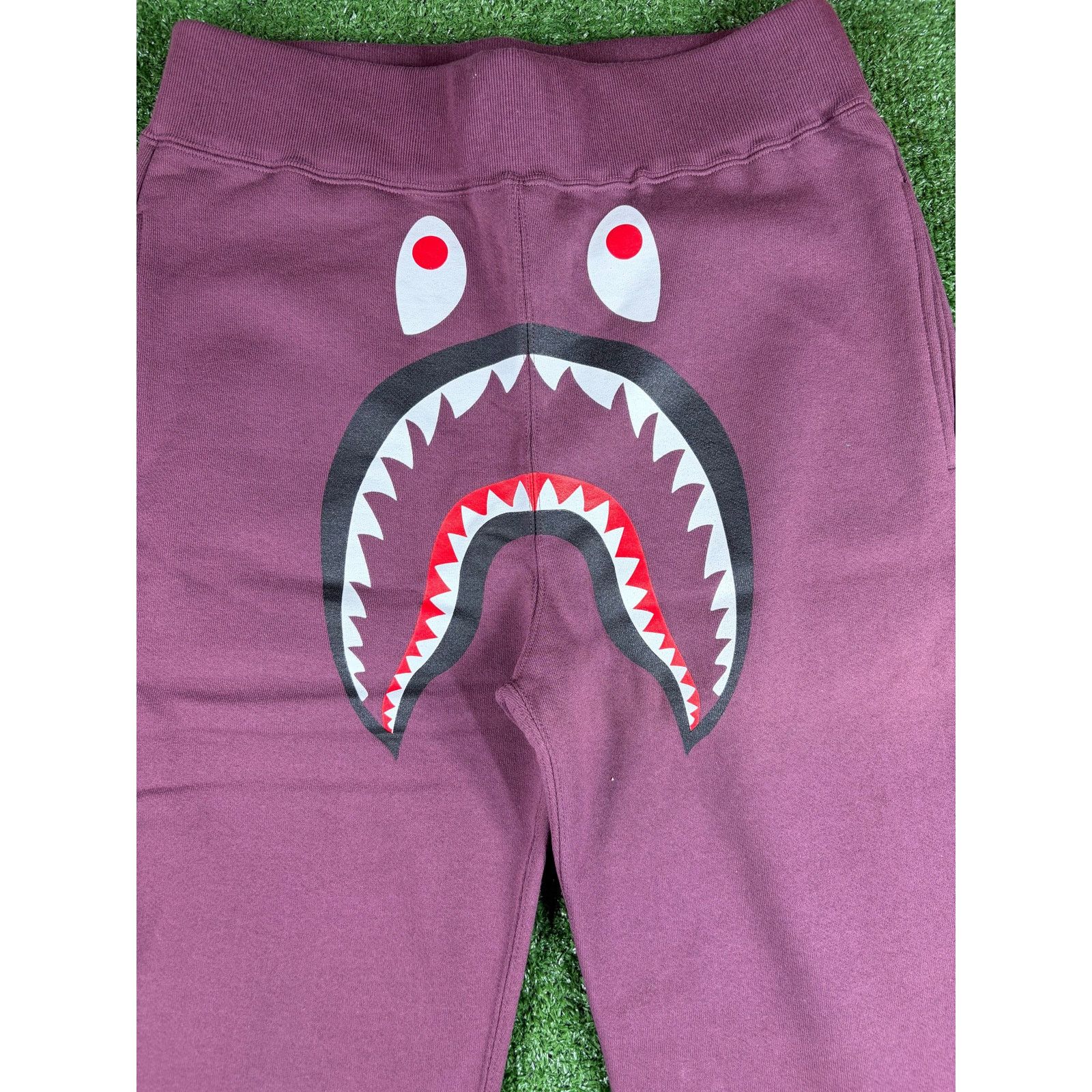 Bape Bape Shark Burgundy Slim Fit Sweatpants Size Large Size US 34 / EU 50 - 2 Thumbnail